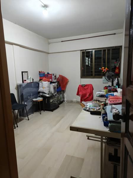 137 Lorong Ah Soo, 137 Lorong Ah Soo, 3 Bedrooms, 1,119 sqft, HDB Flat For Sale, by Jason Hew (丘汶弗), 500147162 - Interior - PropertyGuru.com.sg