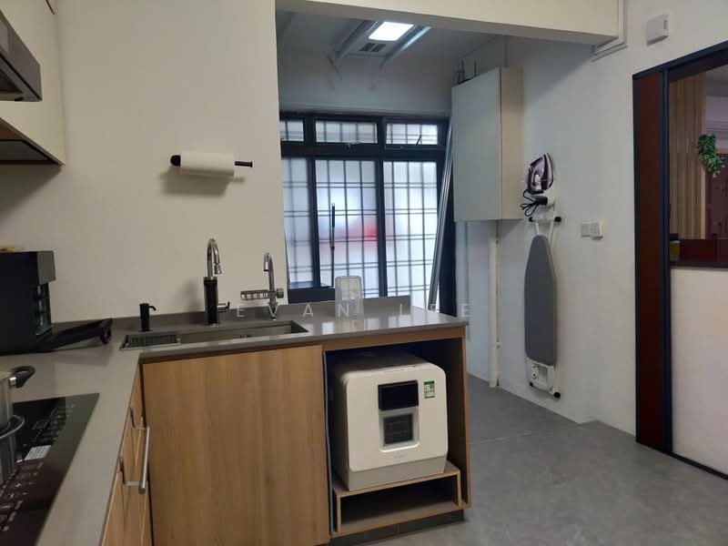 Clementi Park, 010101 Sunset Drive, 2 Bedrooms, 850 sqft, Condominium For Rent, by Evan Lee, 500147167 - Kitchen - PropertyGuru.com.sg