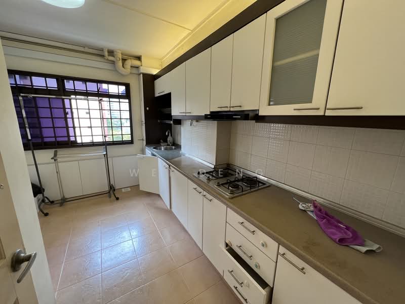 720 Tampines Street 72, 720 Tampines Street 72, 3 Bedrooms, 1,292 sqft, HDB Flat For Sale, by WEI DENG, 500147175 - Kitchen - PropertyGuru.com.sg