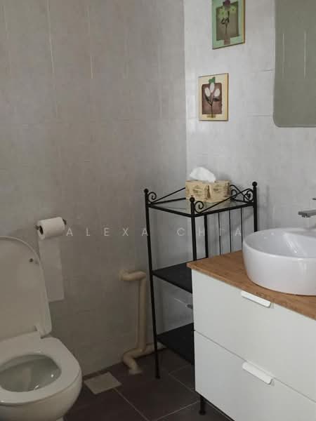 471 Sembawang Drive, 471 Sembawang Drive, Room Rental, 120 sqft, HDB Flat For Rent, by Alexa Chia, 500147189 - Bathroom - PropertyGuru.com.sg
