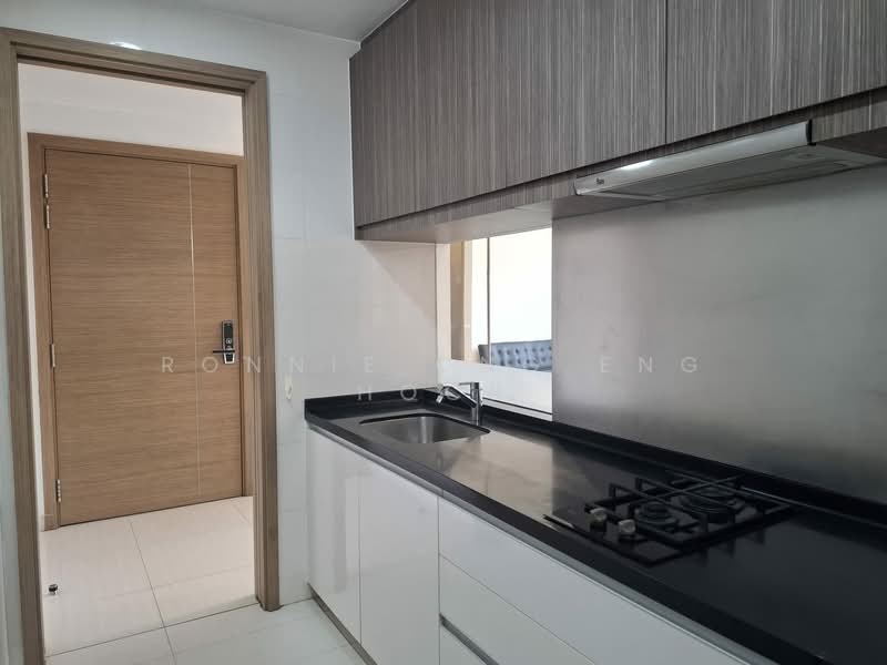 The Palette, 113 Pasir Ris Grove, 2 Bedrooms, 743 sqft, Condominium For Rent, by Ronnie Ong Eng Hock, 500147192 - Kitchen - PropertyGuru.com.sg