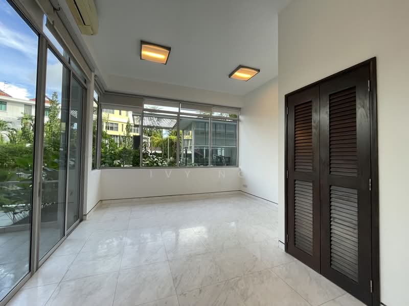 The Fernhill, 1 Fernhill Road, 3 Bedrooms, 1,615 sqft, Condominium For Rent, by Ivy Ng, 500147203 - Balcony - PropertyGuru.com.sg