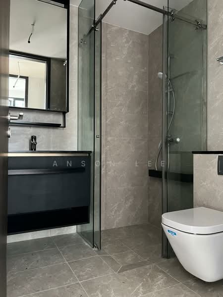 Park Colonial, 10 Woodleigh Lane, 2 Bedrooms, 678 sqft, Condominium For Rent, by Anson Lee, 500147205 - Bathroom - PropertyGuru.com.sg