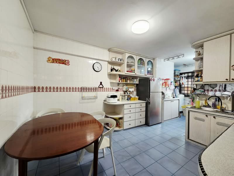 548 Hougang Street 51, 548 Hougang Street 51, 3 Bedrooms, 1,108 sqft, HDB Flat For Sale, by Keith Tang, 500147213 - Kitchen - PropertyGuru.com.sg