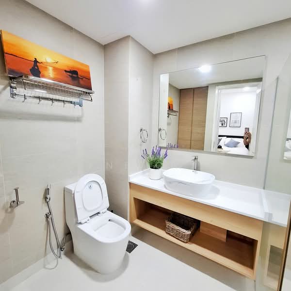Near Bedok south MRT Master rom for rent, , Room Rental, 150 sqft, Cluster House For Rent, by Wayne Chiam, 500147215 - Bathroom - PropertyGuru.com.sg