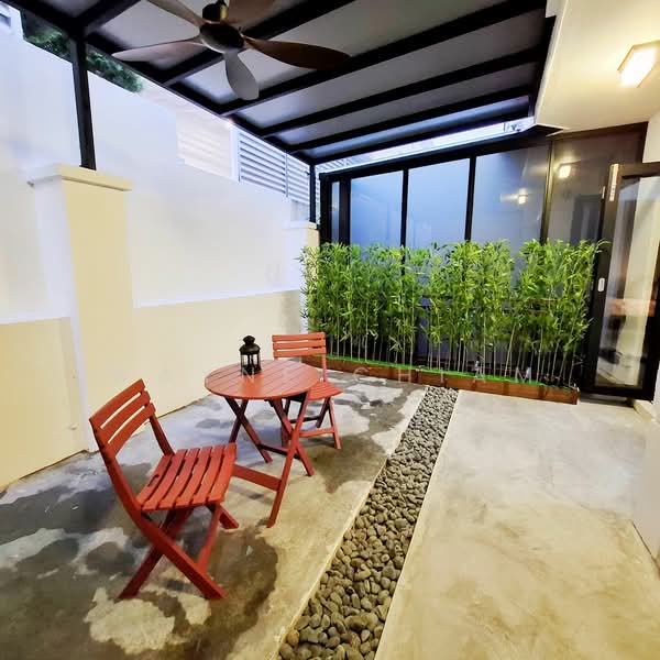 Near Bedok south MRT Master rom for rent, , Room Rental, 150 sqft, Cluster House For Rent, by Wayne Chiam, 500147215 - Outdoor sheltered Patio - PropertyGuru.com.sg