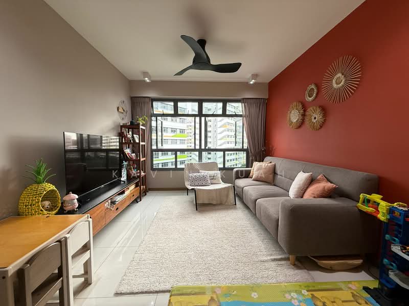 620B Tampines Street 61, 620B Tampines Street 61, 3 Bedrooms, 1,001 sqft, HDB Flat For Sale, by Kavin Kuah, 500147233 - Living Room - PropertyGuru.com.sg