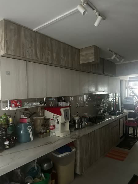 364 Yishun Ring Road, 364 Yishun Ring Road, 3 Bedrooms, 1,560 sqft, HDB Flat For Sale, by Ananda Sivanandam, 500147242 - Kitchen - PropertyGuru.com.sg
