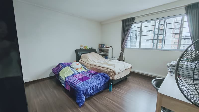 527 Hougang Avenue 6, 527 Hougang Avenue 6, 3 Bedrooms, 1,302 sqft, HDB Flat For Sale, by Patsy Lim, 500147252 - Bedroom - PropertyGuru.com.sg