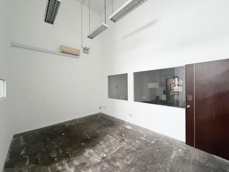 Woodlands Industrial Xchange, 71 Woodlands Avenue 10, 1,722 sqft, Factory / Workshop (B2) For Rent, by Petrine Chua 蔡昀璇, 500147254 - Interior - CommercialGuru.com.sg