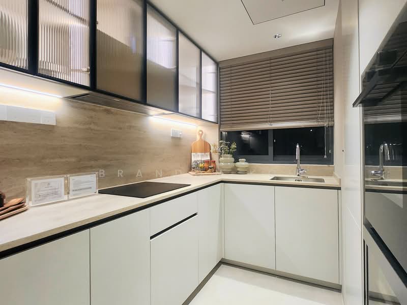 River Green, 11 River Valley Road, 3 Bedrooms, 872 sqft, Condominium For Sale, by Brandon Koh, 500147265 - Kitchen - PropertyGuru.com.sg