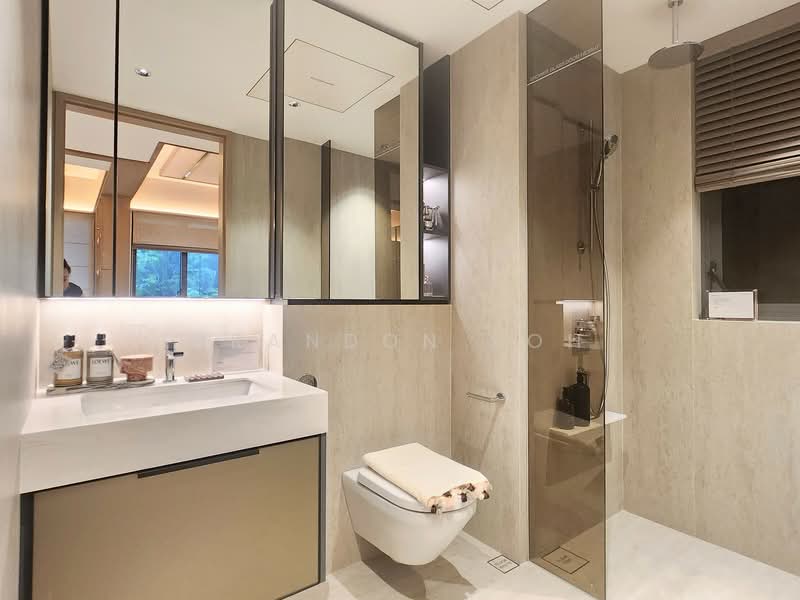 River Green, 11 River Valley Road, 3 Bedrooms, 872 sqft, Condominium For Sale, by Brandon Koh, 500147265 - Master Bathroom - PropertyGuru.com.sg