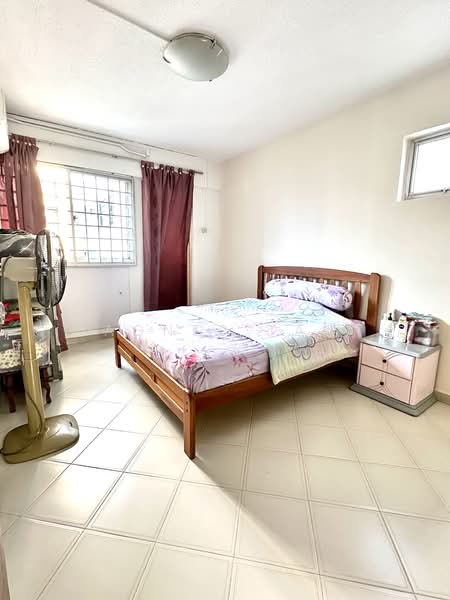 234 Yishun Street 21, 234 Yishun Street 21, 3 Bedrooms, 1,001 sqft, HDB Flat For Sale, by Agnes Tan, 500147280 - Bedroom - PropertyGuru.com.sg