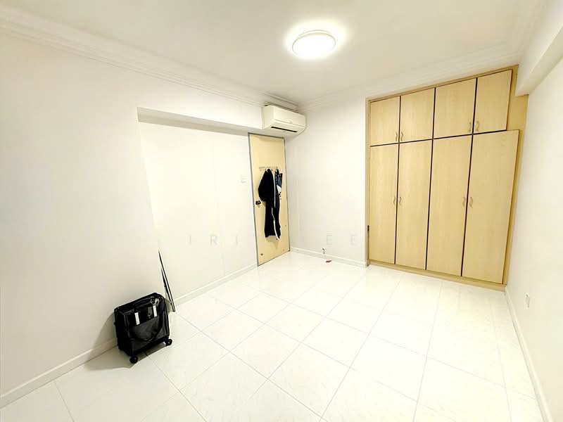 144 Lorong 2 Toa Payoh, 144 Lorong 2 Toa Payoh, 3 Bedrooms, 969 sqft, HDB Flat For Sale, by Iris Lee, 500147287 - Bedroom - PropertyGuru.com.sg