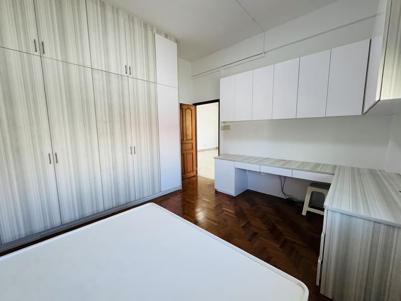 Rare 9999 years lease Walking distance to Paya Lebar MRT, , 3 Bedrooms, 1,507 sqft, Apartment For Sale, by Han Yijie, 500147299 - Bedroom - PropertyGuru.com.sg