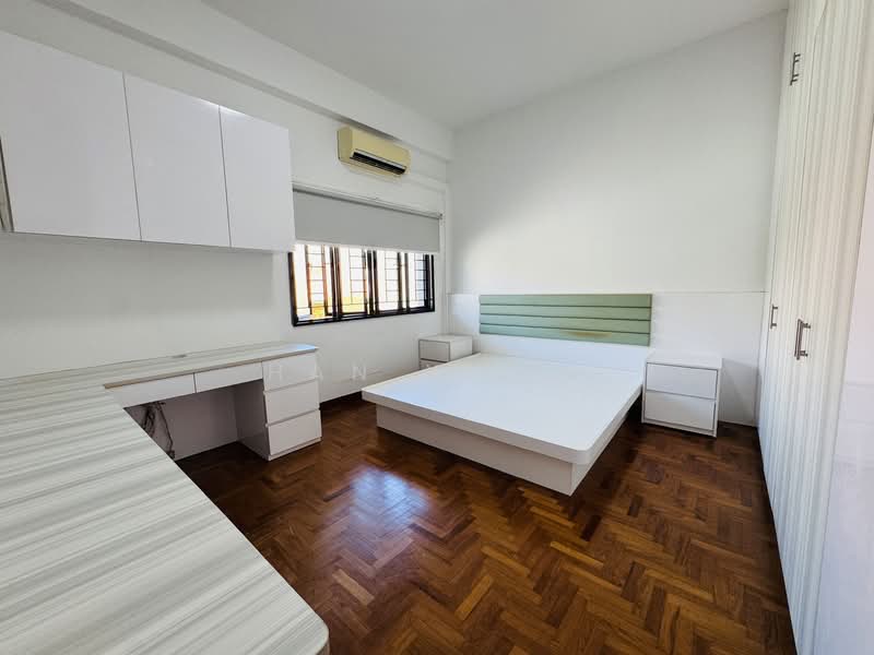Rare 9999 years lease Walking distance to Paya Lebar MRT, , 3 Bedrooms, 1,507 sqft, Apartment For Sale, by Han Yijie, 500147299 - Bedroom - PropertyGuru.com.sg