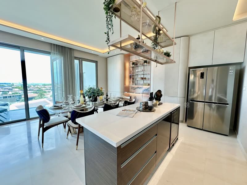 The Residences at W Sentosa Cove, 1 Ocean Way, 4 Bedrooms, 2,131 sqft, Condominium For Sale, by Kelvin Chng 庄锦辉, 500147305 - Dining Room - PropertyGuru.com.sg