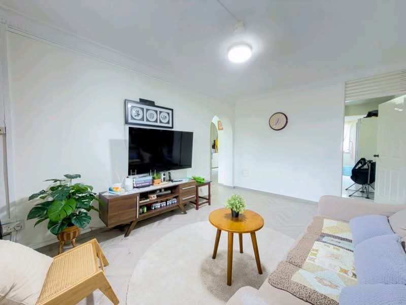 865 Tampines Street 83, 865 Tampines Street 83, 3 Bedrooms, 1,119 sqft, HDB Flat For Sale, by Husna G., 500147330 - Living Room - PropertyGuru.com.sg