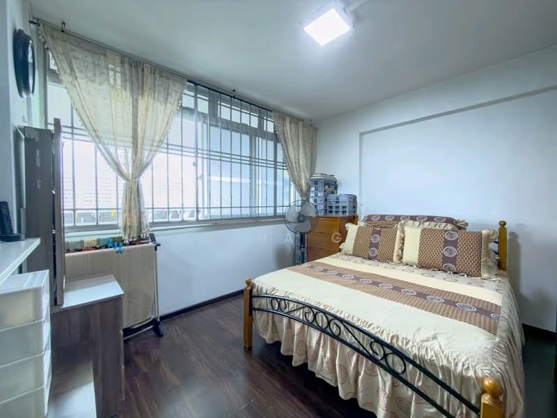 865 Tampines Street 83, 865 Tampines Street 83, 3 Bedrooms, 1,119 sqft, HDB Flat For Sale, by Husna G., 500147330 - Bedroom 3 - PropertyGuru.com.sg