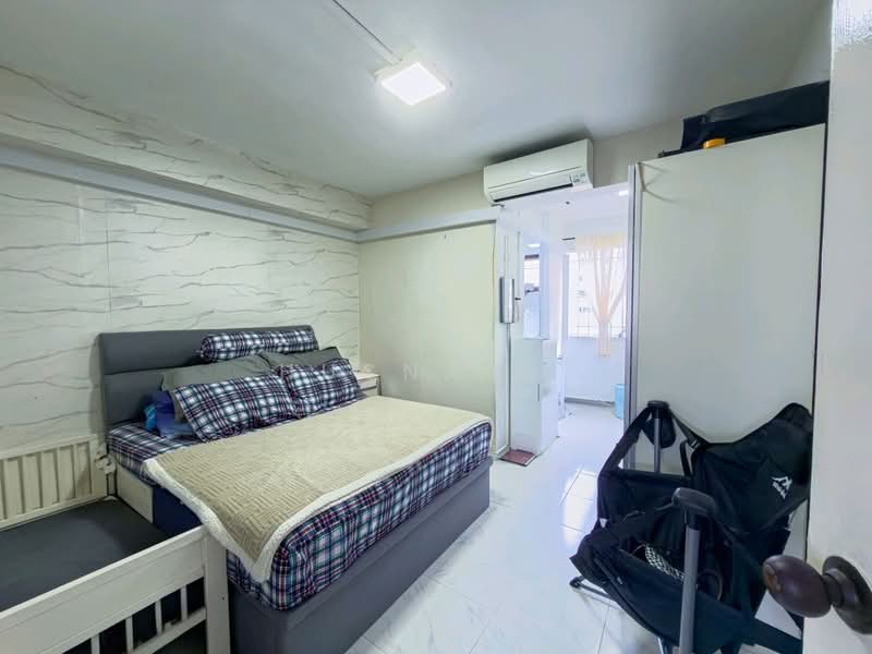 865 Tampines Street 83, 865 Tampines Street 83, 3 Bedrooms, 1,119 sqft, HDB Flat For Sale, by Husna G., 500147330 - Main Bedroom - PropertyGuru.com.sg