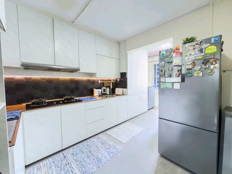 865 Tampines Street 83, 865 Tampines Street 83, 3 Bedrooms, 1,119 sqft, HDB Flat For Sale, by Husna G., 500147330 - Kitchen - PropertyGuru.com.sg