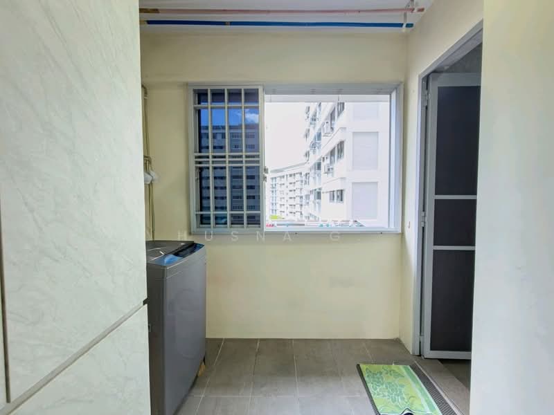 865 Tampines Street 83, 865 Tampines Street 83, 3 Bedrooms, 1,119 sqft, HDB Flat For Sale, by Husna G., 500147330 - Service Yard - PropertyGuru.com.sg