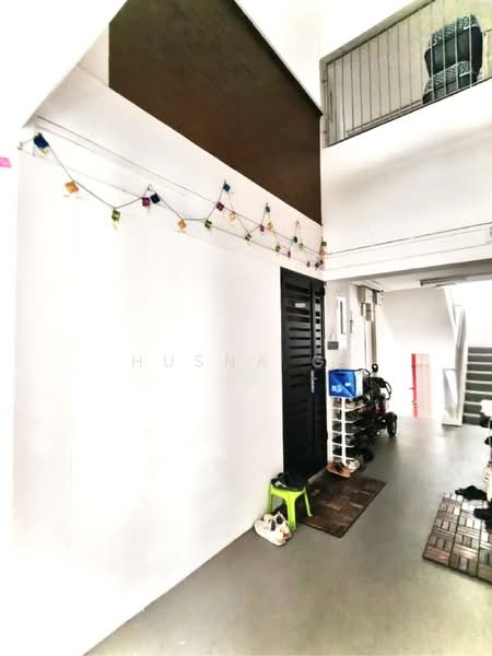 865 Tampines Street 83, 865 Tampines Street 83, 3 Bedrooms, 1,119 sqft, HDB Flat For Sale, by Husna G., 500147330 - Entrance - PropertyGuru.com.sg