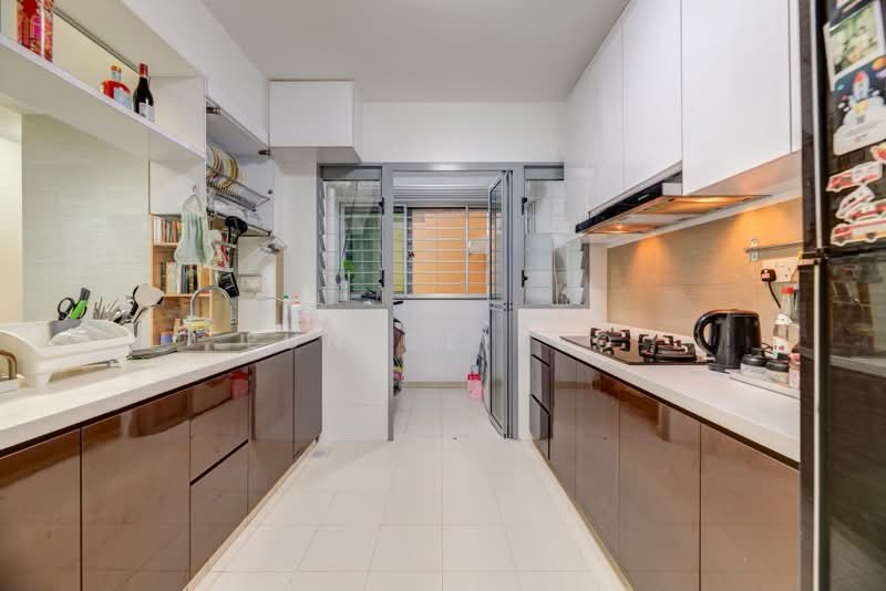 682B Edgedale Plains, 682B Edgedale Plains, 3 Bedrooms, 1,001 sqft, HDB Flat For Sale, by Eunice Teo, 500147340 - PropertyGuru.com.sg