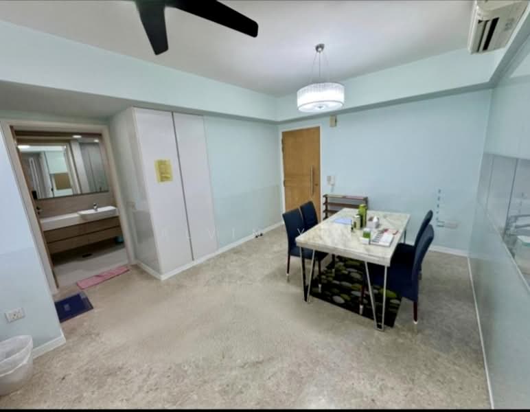 The Lakefront Residences, 46 Lakeside Drive, 3 Bedrooms, 1,001 sqft, Condominium For Rent, by Alvin Yap, 500147350 - Bathroom - PropertyGuru.com.sg