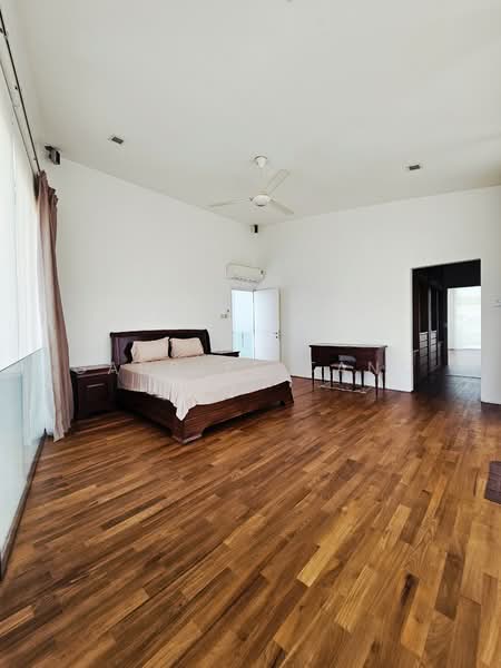 Jalan Ria, , 4 Bedrooms, 5,600 sqft, Semi-Detached House For Rent, by Gabriel Tang, 500147357 - Bedroom - PropertyGuru.com.sg