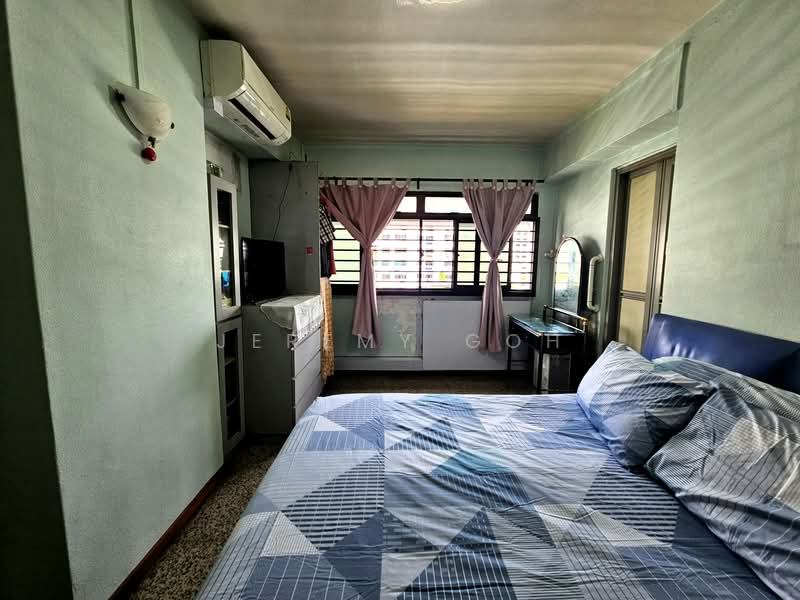899C Woodlands Drive 50, 899C Woodlands Drive 50, 3 Bedrooms, 1,044 sqft, HDB Flat For Sale, by Jeremy Goh, 500147371 - Master Bedroom - PropertyGuru.com.sg