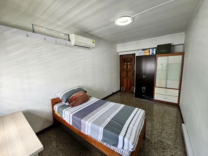 899C Woodlands Drive 50, 899C Woodlands Drive 50, 3 Bedrooms, 1,044 sqft, HDB Flat For Sale, by Jeremy Goh, 500147371 - Bedroom - PropertyGuru.com.sg