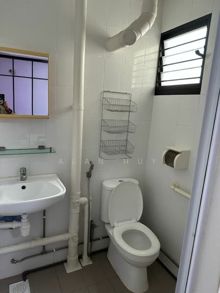 338B Anchorvale Crescent, 338B Anchorvale Crescent, Room Rental, 300 sqft, HDB Flat For Rent, by Alan Huy, 500147374 - Bathroom - PropertyGuru.com.sg