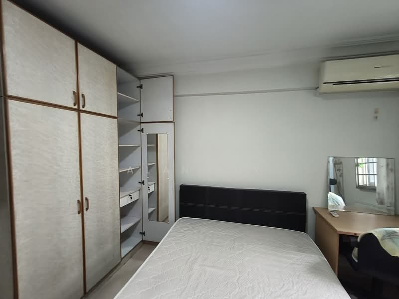 115 Hougang Avenue 1, 115 Hougang Avenue 1, Room Rental, 300 sqft, HDB Flat For Rent, by Alan Huy, 500147388 - Bedroom - PropertyGuru.com.sg