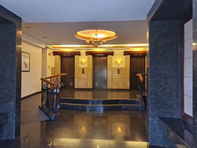 Regent Park, , 3 Bedrooms, 1,000 sqft, Condominium For Rent, by ARNIE LEE, 500147391 - Lobby - PropertyGuru.com.sg