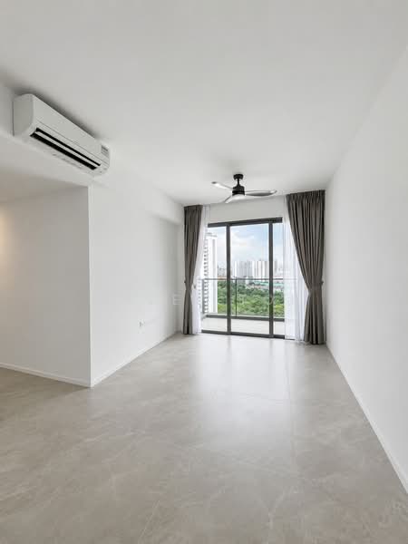 AMO Residence, 21 Ang Mo Kio Rise, 3 Bedrooms, 1,044 sqft, Condominium For Rent, by Hazel Toh, 500147393 - Living Room - PropertyGuru.com.sg