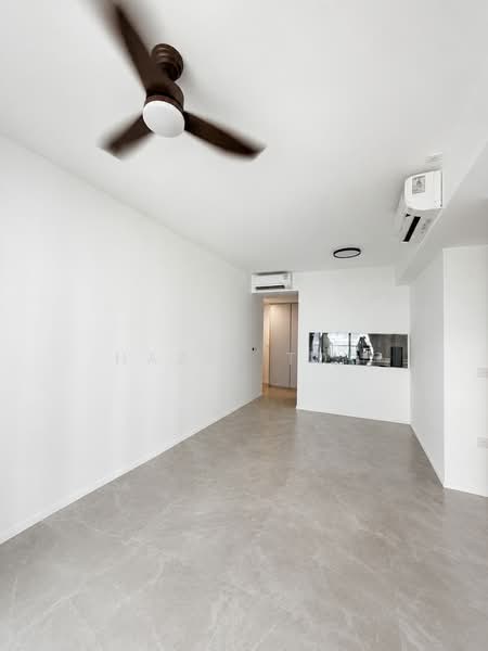AMO Residence, 21 Ang Mo Kio Rise, 3 Bedrooms, 1,044 sqft, Condominium For Rent, by Hazel Toh, 500147393 - Living Room - PropertyGuru.com.sg