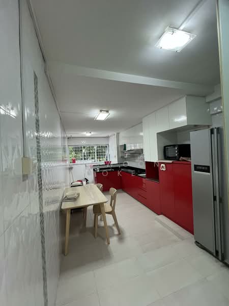 111 Serangoon North Avenue 1, 111 Serangoon North Avenue 1, 3 Bedrooms, 980 sqft, HDB Flat For Rent, by Ho Woon Yoke, 500147406 - Kitchen - PropertyGuru.com.sg