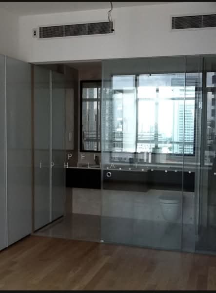 Martin Place Residences, 2 Martin Place, 4 Bedrooms, 1,894 sqft, Condominium For Rent, by Pei Pei Iphilia Teo 张 佩 佩, 500147425 - Bathroom - PropertyGuru.com.sg