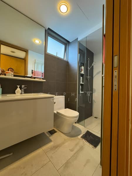 Bartley Residences, 6 Lorong How Sun, 4 Bedrooms, 1,378 sqft, Condominium For Sale, by Josephine Chia, 500147426 - Master Bathroom - PropertyGuru.com.sg