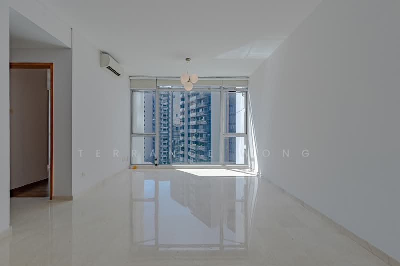 The Lakeshore, 29 Jurong West Street 41, 2 Bedrooms, 947 sqft, Condominium For Sale, by Terrance Wong, 500147431 - Living Room - PropertyGuru.com.sg
