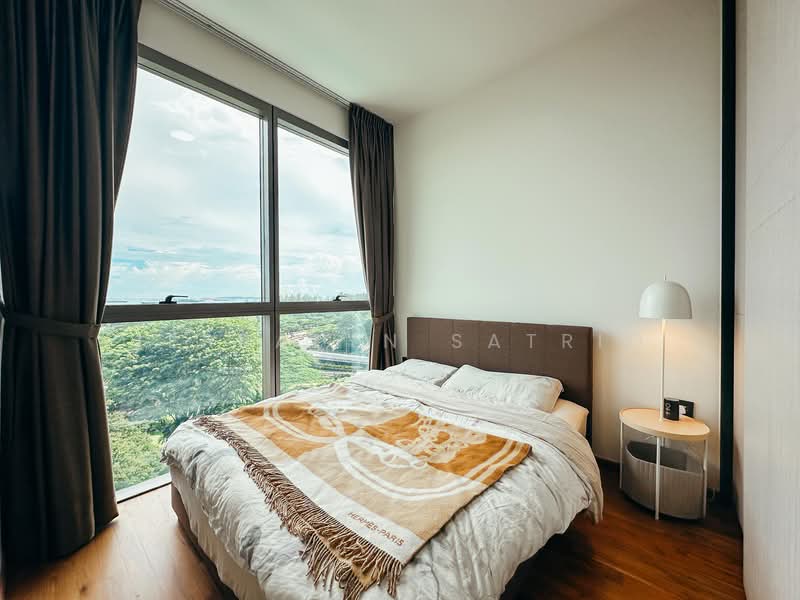 Coastline Residences, 7 Amber Road, 2 Bedrooms, 710 sqft, Condominium For Sale, by Jerralyn Satrio, 500147436 - Bedroom - PropertyGuru.com.sg