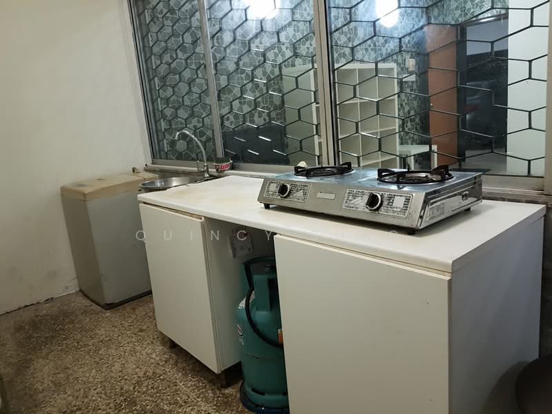 21 Jalan Jamal, , 1 Bedroom, 801 sqft, Bungalow House For Rent, by Quincy Sung, 500147437 - Kitchen - PropertyGuru.com.sg