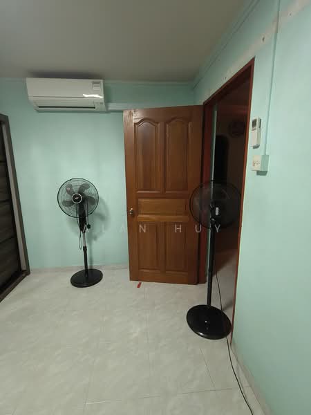 12 Lorong 7 Toa Payoh, 12 Lorong 7 Toa Payoh, Room Rental, 200 sqft, HDB Flat For Rent, by Alan Huy, 500147454 - Interior - PropertyGuru.com.sg