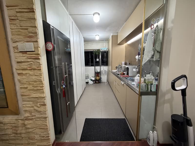 540 Ang Mo Kio Avenue 10, 540 Ang Mo Kio Avenue 10, 3 Bedrooms, 1,001 sqft, HDB Flat For Sale, by Edwin Phua, 500147458 - Kitchen - PropertyGuru.com.sg