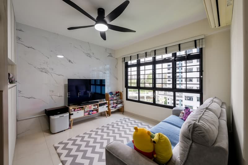 997A Buangkok Crescent, 997A Buangkok Crescent, 3 Bedrooms, 1,001 sqft, HDB Flat For Sale, by jeff Lim 林柏兑, 500147462 - Living Room - PropertyGuru.com.sg