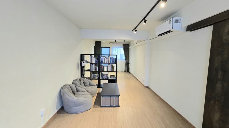 109 Bedok Reservoir Road, 109 Bedok Reservoir Road, Room Rental, 150 sqft, HDB Flat For Rent, by Panda Aqil, 500147463 - Living Room - PropertyGuru.com.sg