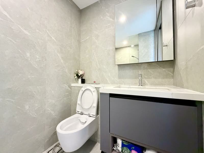One-North Eden, 8 Slim Barracks Rise, 2 Bedrooms, 786 sqft, Condominium For Sale, by Pearly Tan, 500147468 - Bathroom - PropertyGuru.com.sg