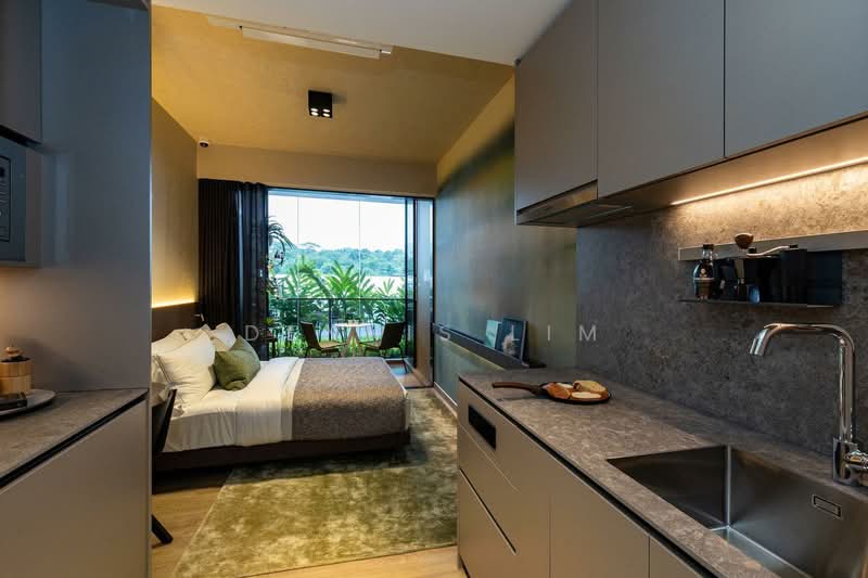 Nava Grove, 38 Pine Grove, 4 Bedrooms, 1,464 sqft, Condominium For Sale, by Dennis Lim, 500147471 - Bedroom - PropertyGuru.com.sg