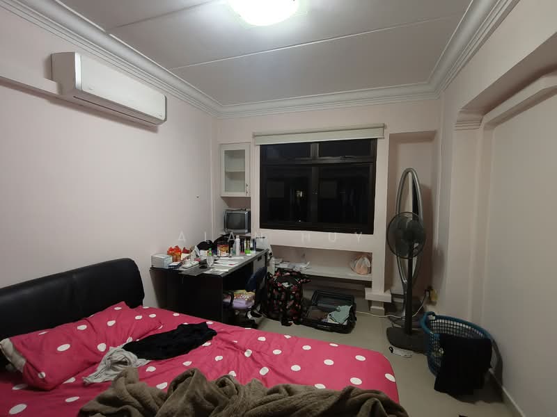 122A Sengkang East Way, 122A Sengkang East Way, Room Rental, 200 sqft, HDB Flat For Rent, by Alan Huy, 500147473 - Bedroom - PropertyGuru.com.sg